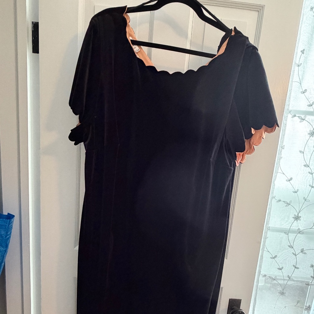 Vintage 90s Black Velvet Dress - 22W